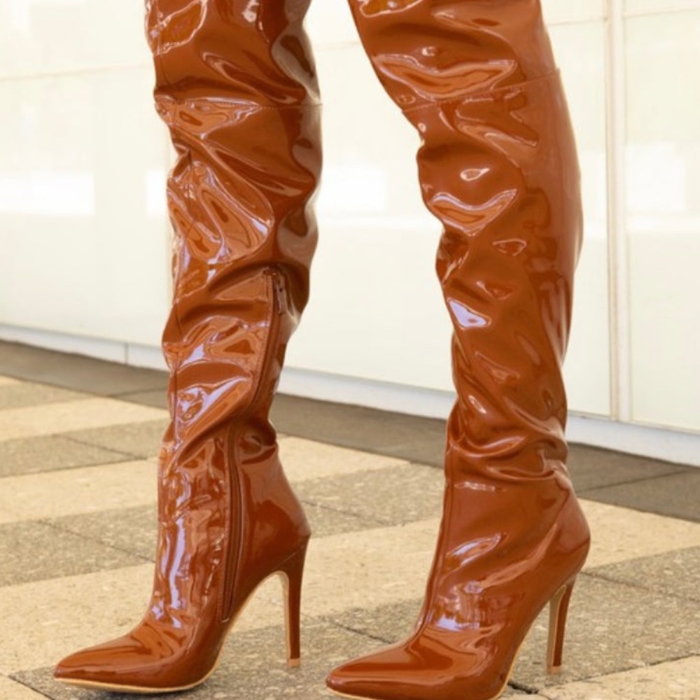 Over knee boots